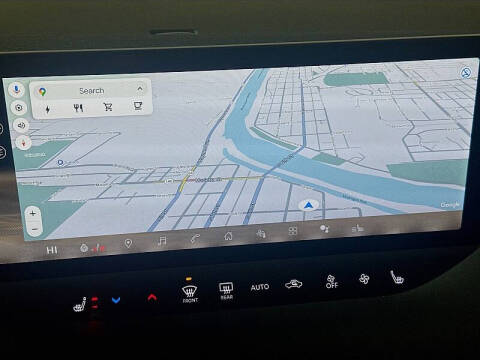 2026 Nissan LEAF Platinum+