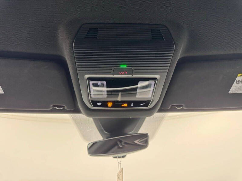 2024 Volkswagen Atlas Cross Sport SE 4Motion