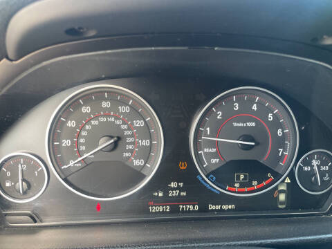 2017 BMW 3 Series 330i