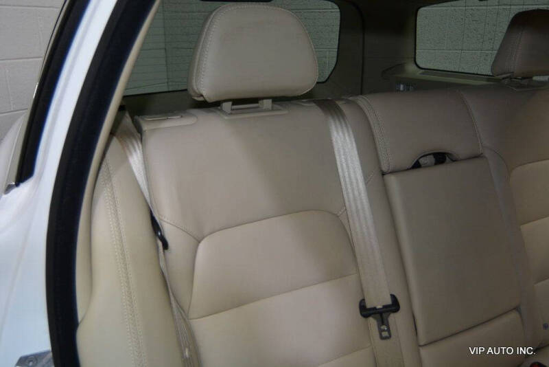 2015 Volvo XC70 T5 Drive-E Premier