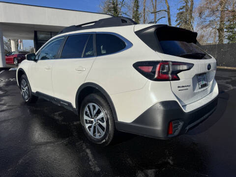 2022 Subaru Outback Premium