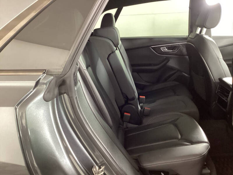 2019 Audi Q8 quattro Prestige 55 TFSI