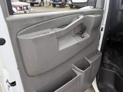 2017 Chevrolet Express 2500