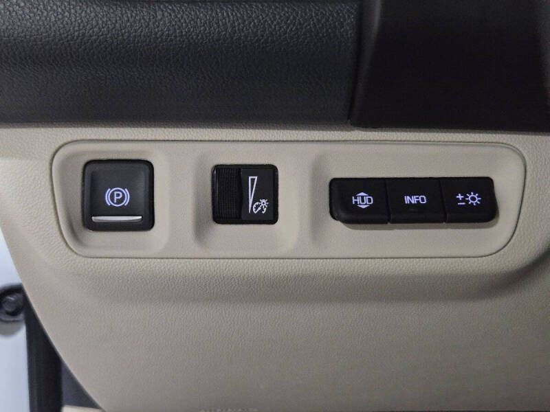 2023 Acura MDX w/Tech