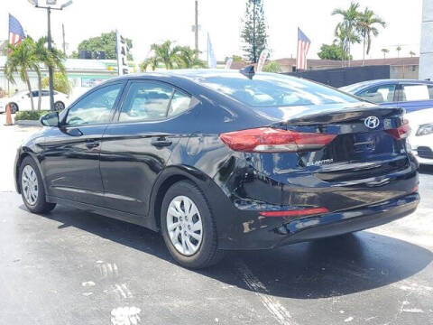 2017 Hyundai Elantra