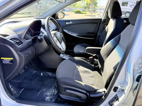 2014 Hyundai Accent GS