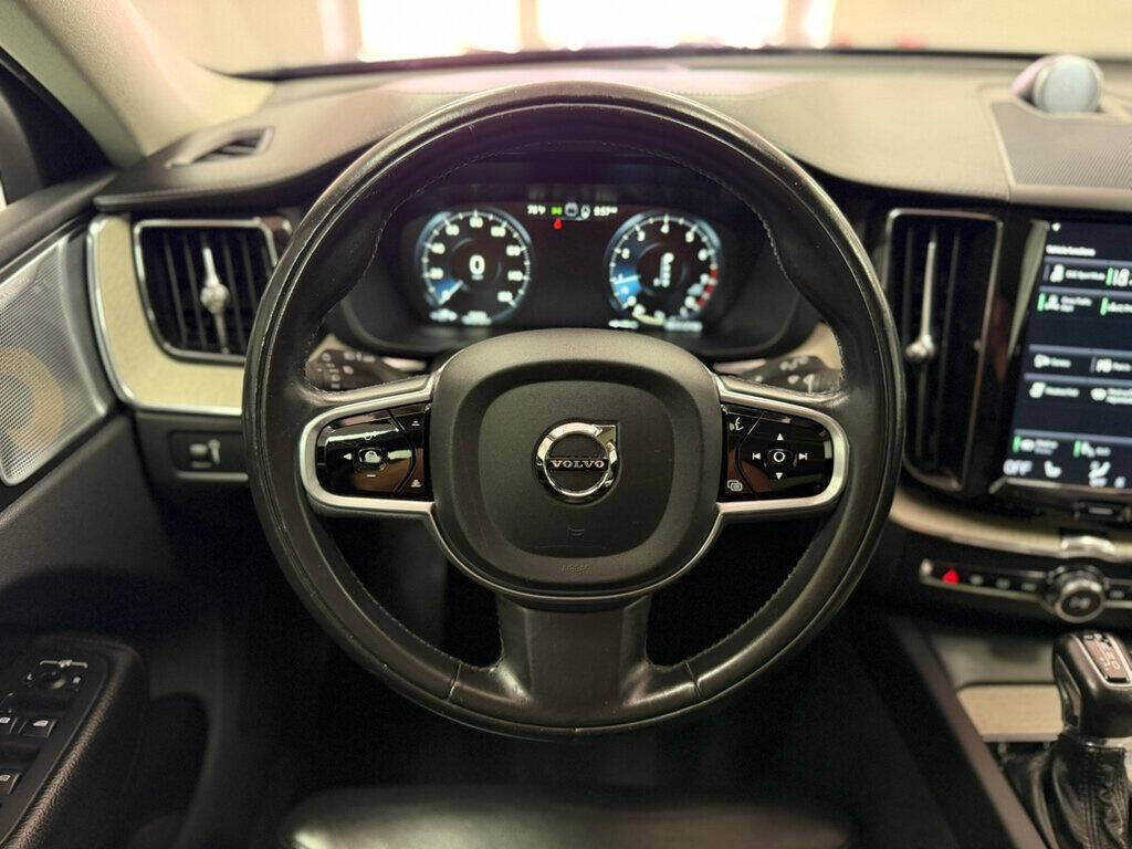 2018 Volvo XC60 for sale at Conway Imports in   Streamwood, IL