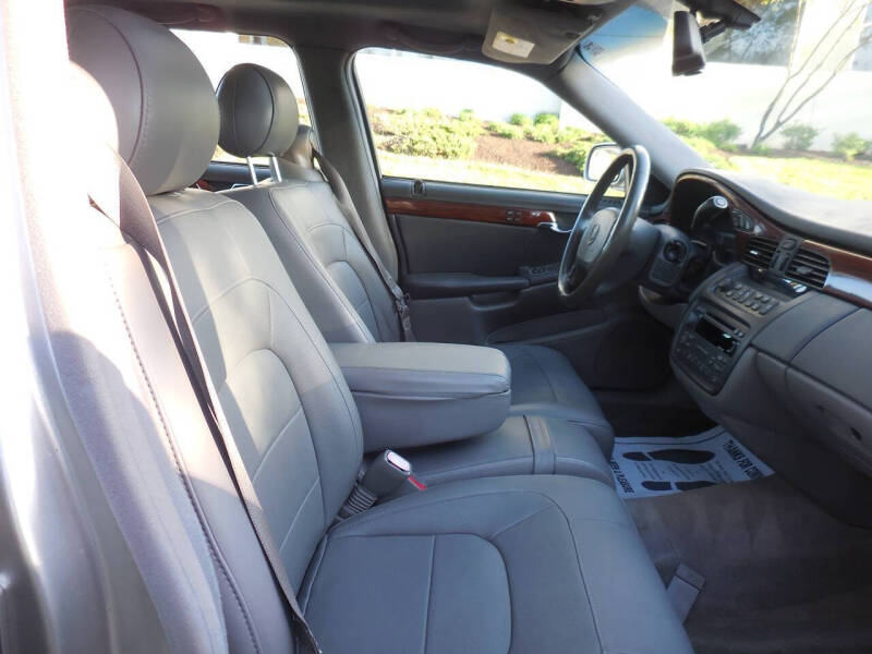2004 Cadillac DeVille