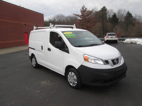 2015 Nissan NV200 for sale at Tri Town Truck Sales LLC in Watertown CT