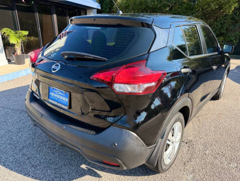 2020 Nissan Kicks S