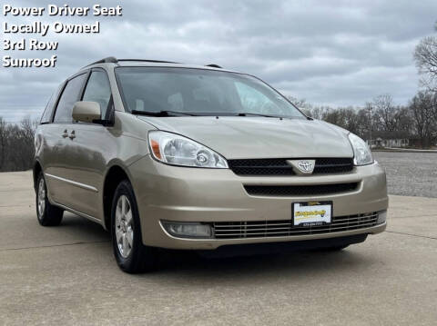 2004 Toyota Sienna