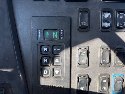 2017 Freightliner M2 112