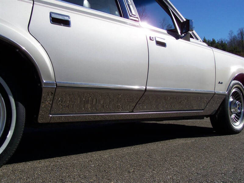 1988 Lincoln Town Car Signature