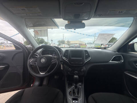 2019 Jeep Cherokee Latitude