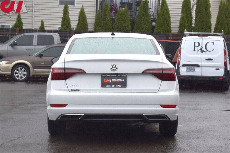 2021 Volkswagen Jetta R-Line