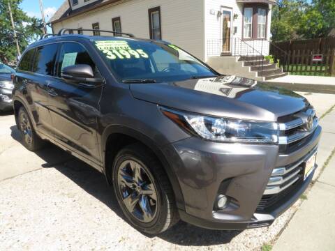 2017 Toyota Highlander for sale at Uno's Auto Sales in Milwaukee WI