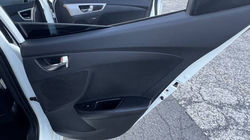 2013 Hyundai Veloster RE MIX