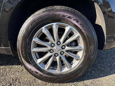 2023 Buick Enclave Essence