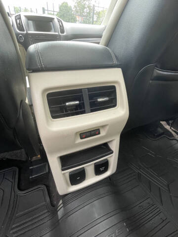 2016 Ford Edge Titanium