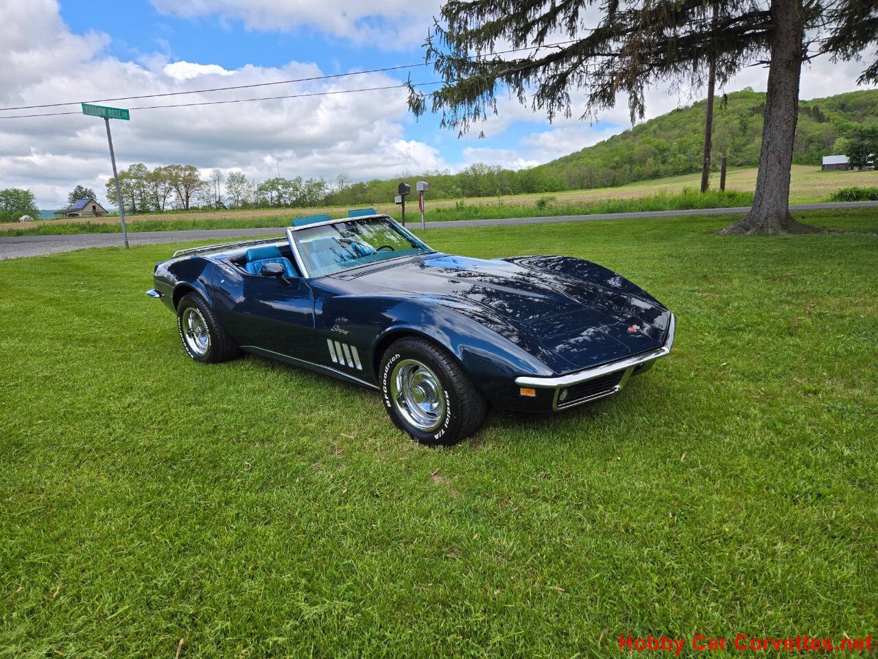 1969 Chevrolet Corvette 3
