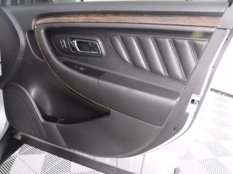 2018 Ford Taurus Limited