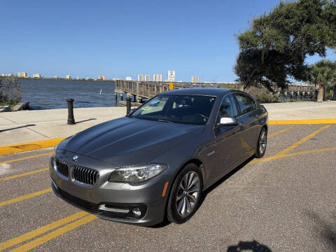 2016 BMW 5 Series 528i