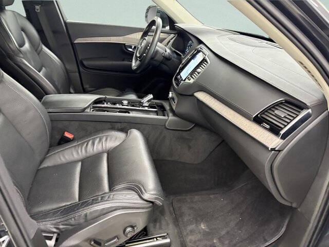 2021 Volvo XC90 Recharge T8 Inscription 6P