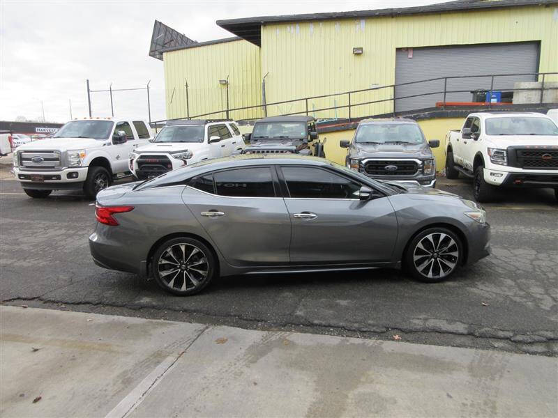 2017 Nissan Maxima 3.5 SR