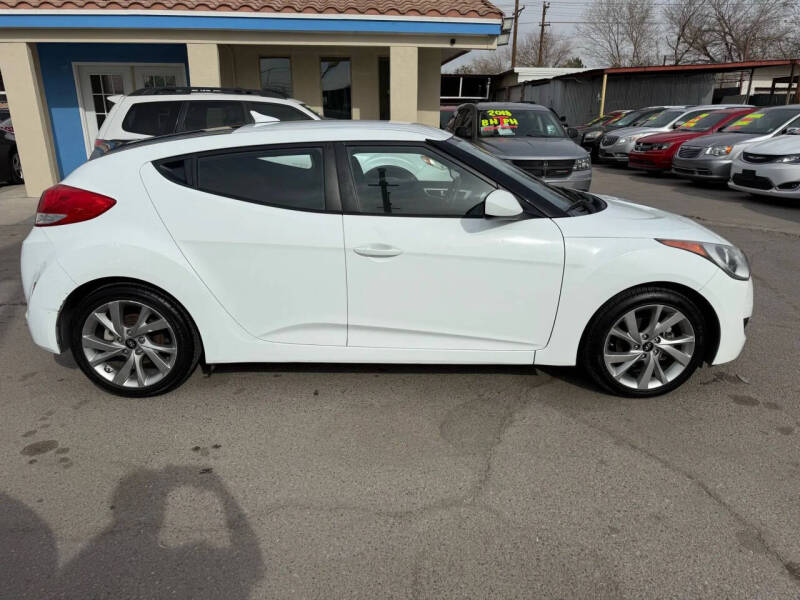 2016 Hyundai Veloster