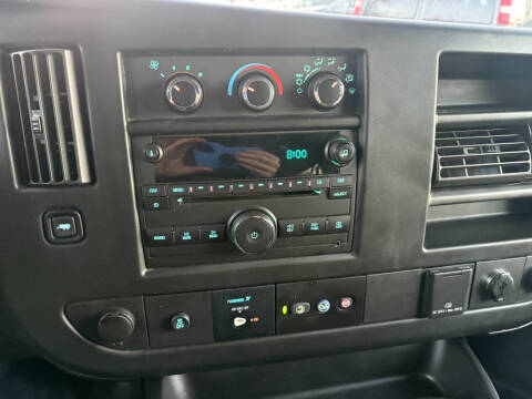 2017 Chevrolet Express LS 3500