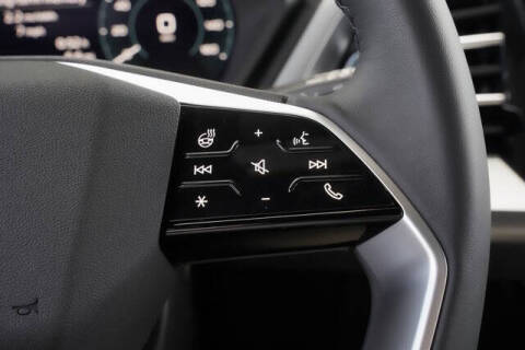 2024 Audi Q4 e-tron quattro Premium Plus 55