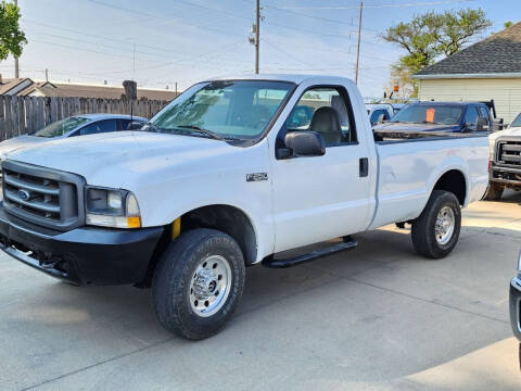 2003 Ford F-250 Super Duty for sale at J & J Auto Sales in Sioux City IA