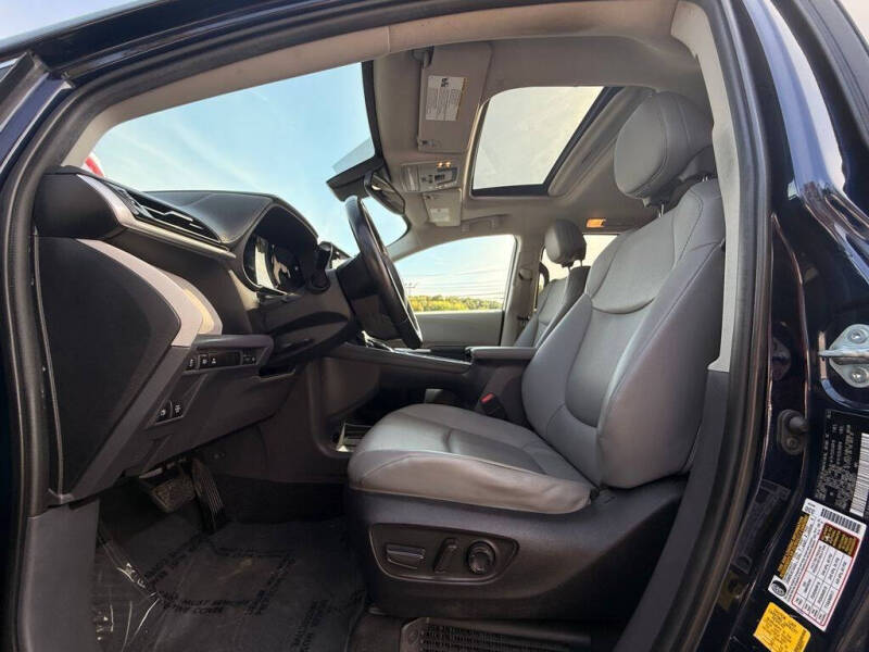 2022 Toyota Sienna XLE 7-Passenger