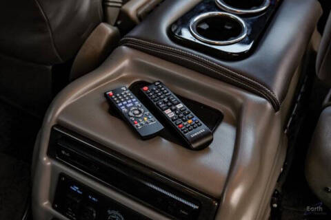 2023 Chevrolet Express 2500