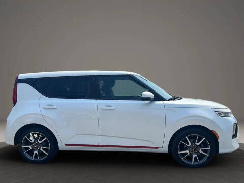 2021 Kia Soul GT-Line