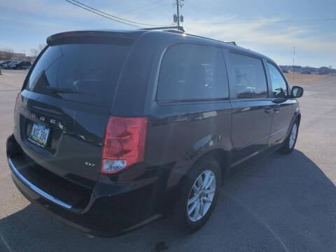 2015 Dodge Grand Caravan for sale at JENSEN FORD LINCOLN MERCURY in Marshalltown IA