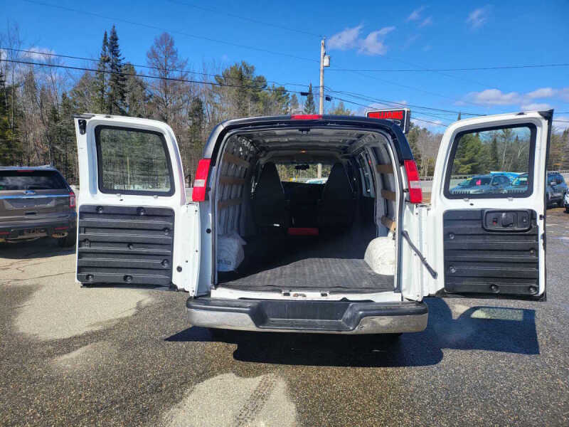 2019 Chevrolet Express 2500