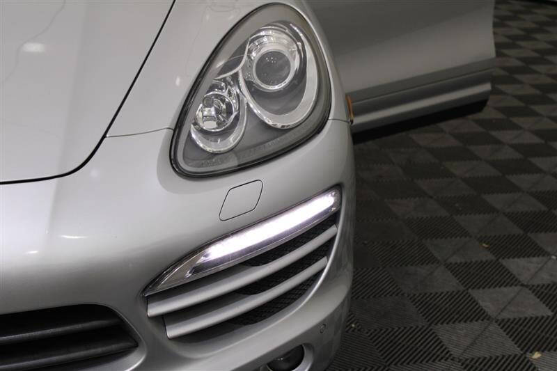 2012 Porsche Cayenne