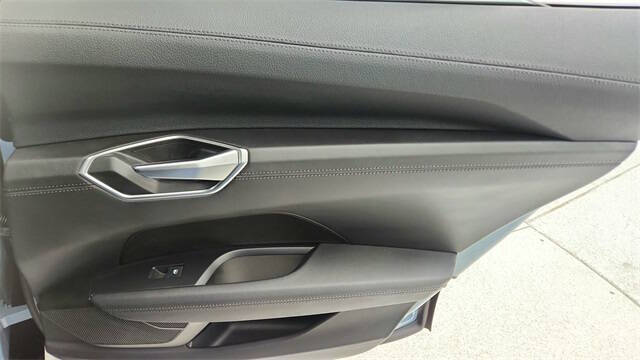 2022 Audi e-tron GT quattro Premium Plus