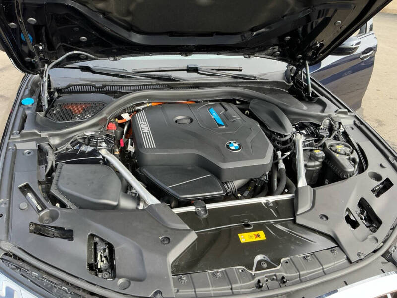 2022 BMW 5 Series 530e