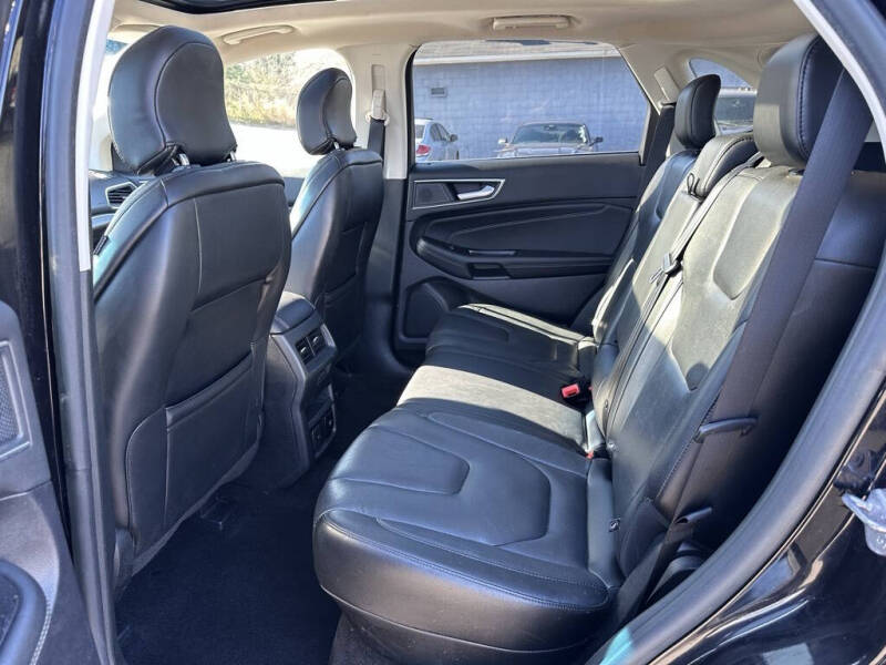 2019 Ford Edge Titanium