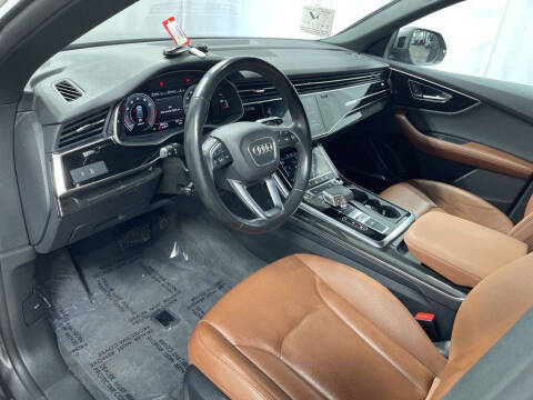 2022 Audi Q8 quattro Premium Plus 55 TFSI