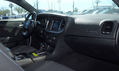 2019 Dodge Charger SXT