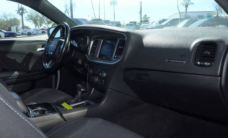 2019 Dodge Charger SXT