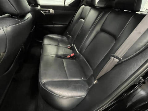 2011 Lexus CT 200h Premium