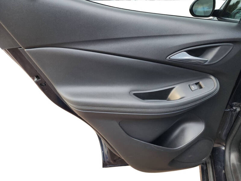 2021 Buick Encore GX Essence