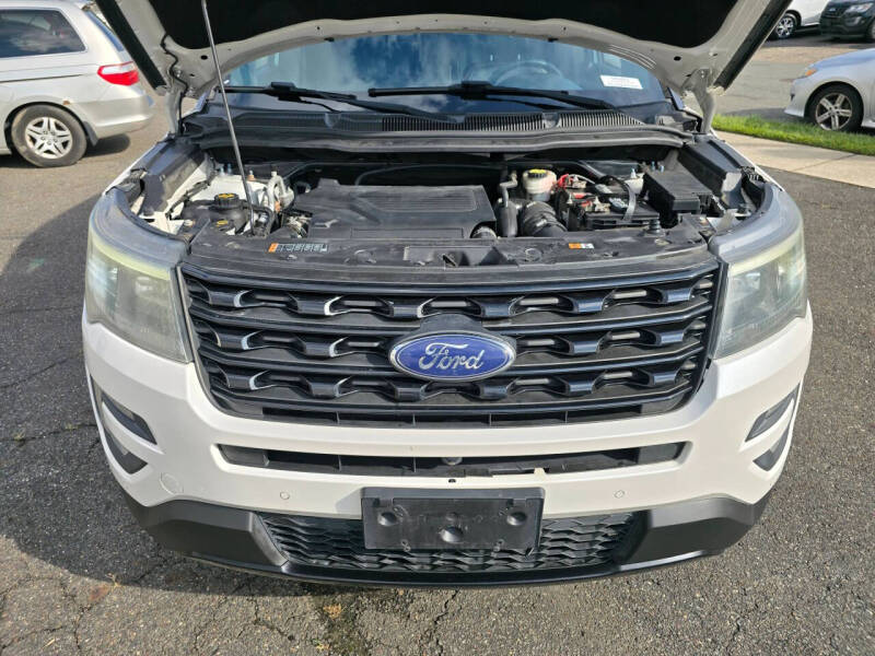 2016 Ford Explorer Sport
