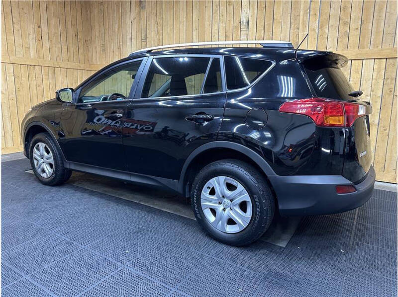 2013 Toyota RAV4 LE