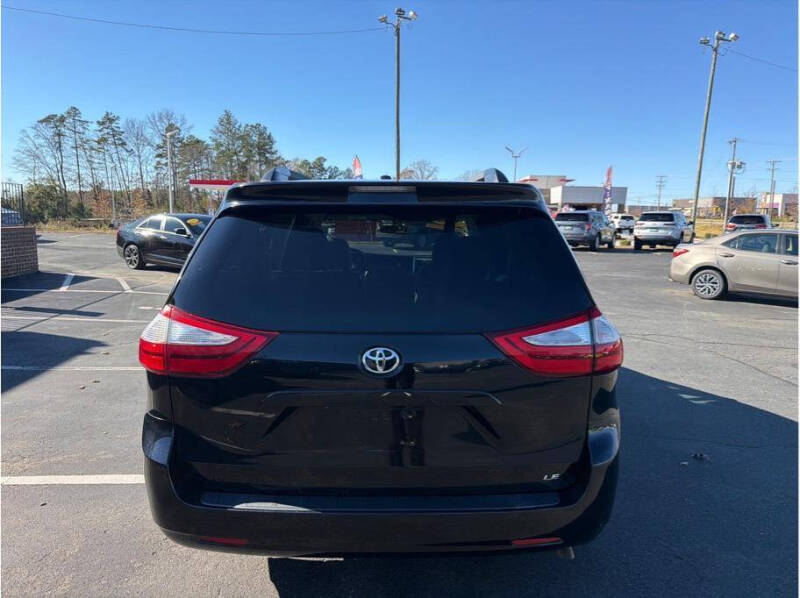 2015 Toyota Sienna