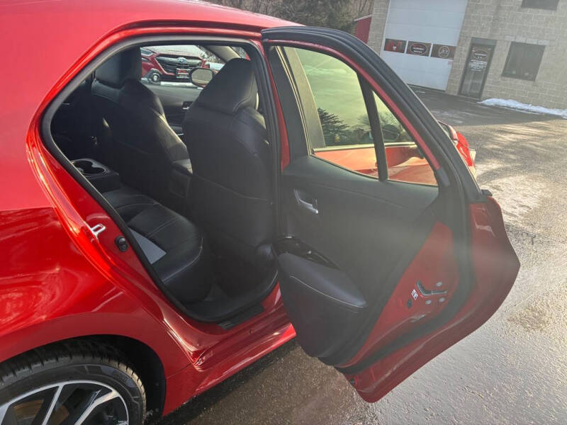 2019 Toyota Corolla Hatchback SE